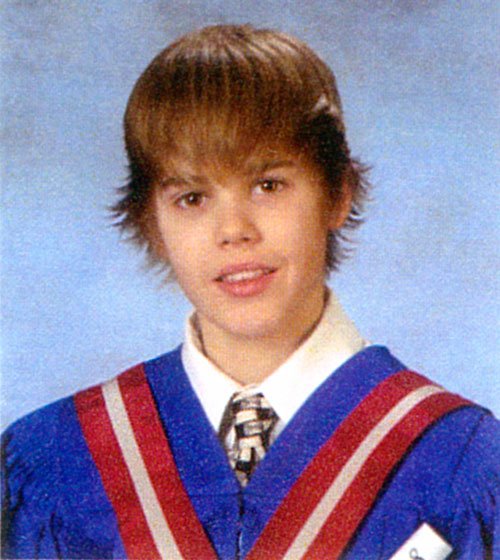 Justin Bieber's hair before he was famous (4).jpg