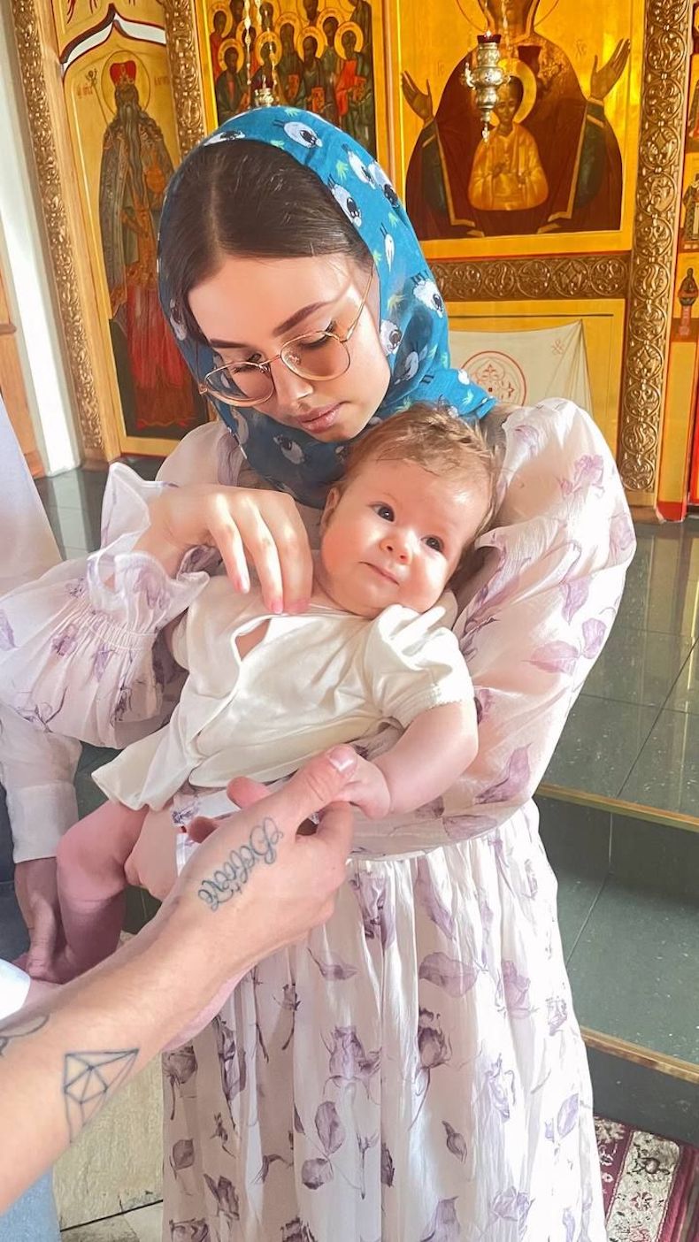 Впервые показала мужа: беременная звезда «Ворониных» Мария Ильюхина опубликовала фото из загса